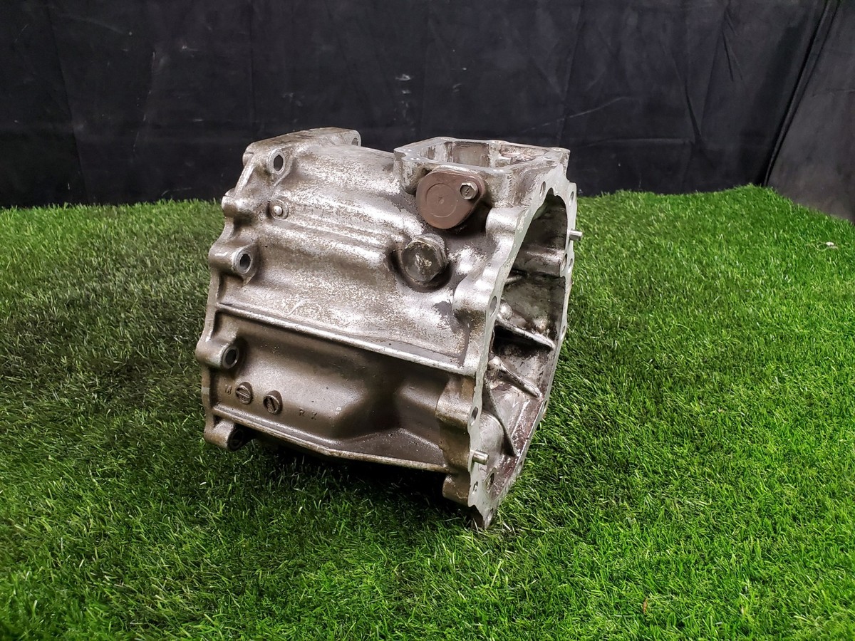 Nissan RB26DETT GTR Manual AWD Transfer Case Bell Housing Center