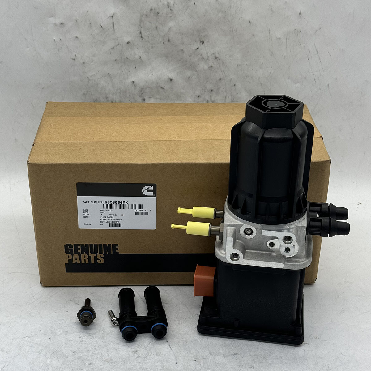 New Cummins DEF Doser Pump 5506956 4388105 5506956RX 5506956CUM