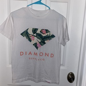 diamond logo t shirt