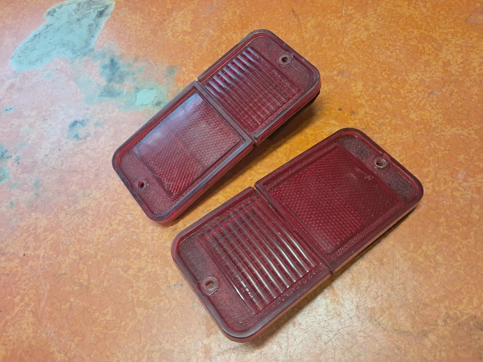 Par de luces marcadoras laterales traseras Chevrolet GMC 1968-1984 G10 G20 G30 camioneta Foto 2 de 4