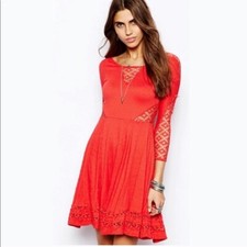 ~ FREE PEOPLE ~ Red Textured stretch Cut Out Lace 3/4 slv Fit Flare Dress M