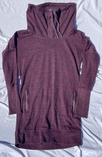 Athleta Women's Cowl Neck Pullover Sweater Red Oversize Thumb Holes Size XS