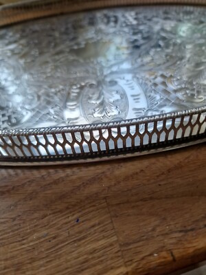 Viners of Sheffield Vintage Silver Alpha Plated Chased Viners of Sheffield Vintage Silver Alpha Plated Chased