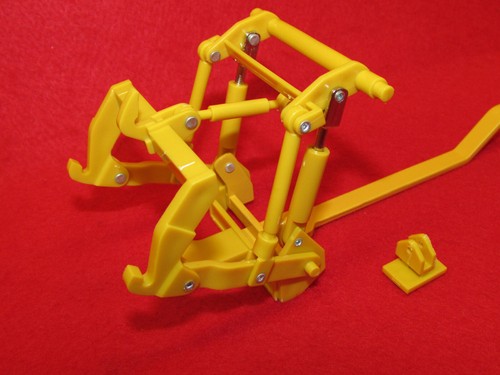 1/16 scale 3 point hitch and draw bar Ertl/Tomy, Steiger, custom farm toy parts - Picture 12 of 23