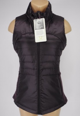 black lululemon vest