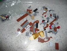 LEGO Star Wars: Hailfire Droid & Spider Droid (7670) w/manual