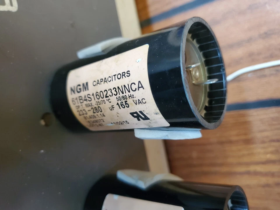 NGM Capacitor, 61B4S160233NNCA, 233-280uf, 165vac (Lot of 2) - Image 4 of 4