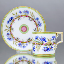 KPM Berlino intorno al 1795: tazza con fiordalisi, spighe, oro, classicismo