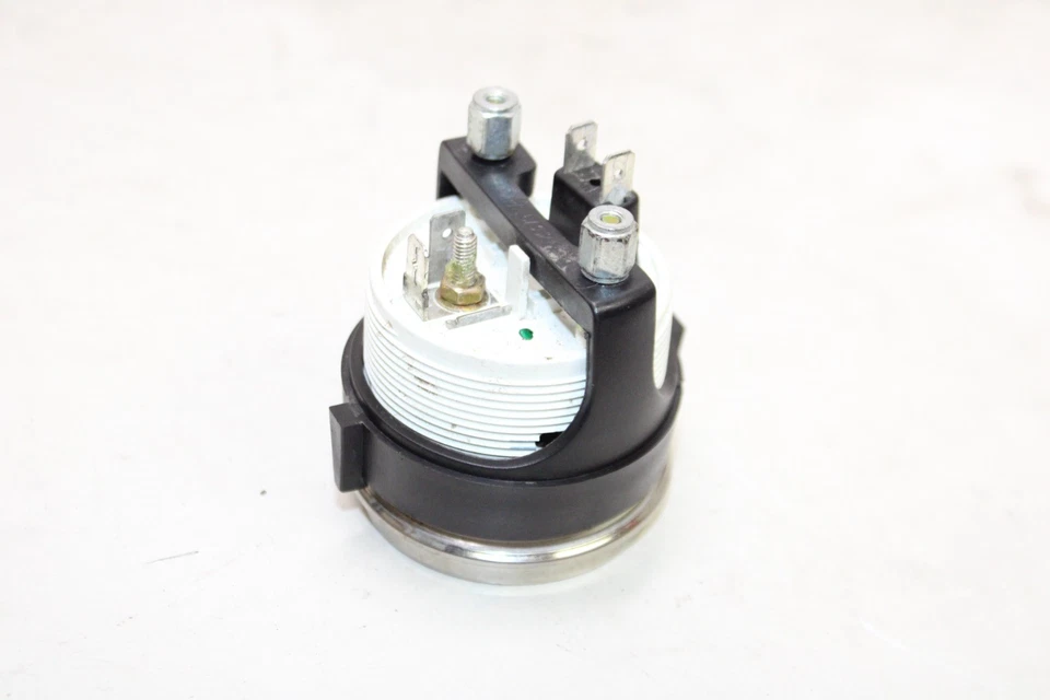 06-11 HARLEY-DAVIDSON STREET GLIDE FLHX OEM VOLT GAUGE - Image 4 of 4