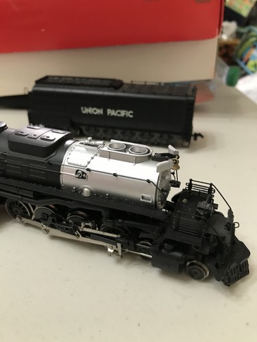 LOCOMOTORA RIVAROSSI BIG BOY UNION PACIFIC #4007 4-8-4/CAJA/PAPELEO/+BONO | Zustand: Used
