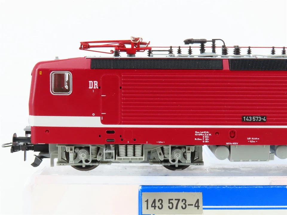 HO Scale Roco 43680 DR Deutsche Reichsbahn BR143 Electric #573-4 - DCC Ready - Image 2 of 4