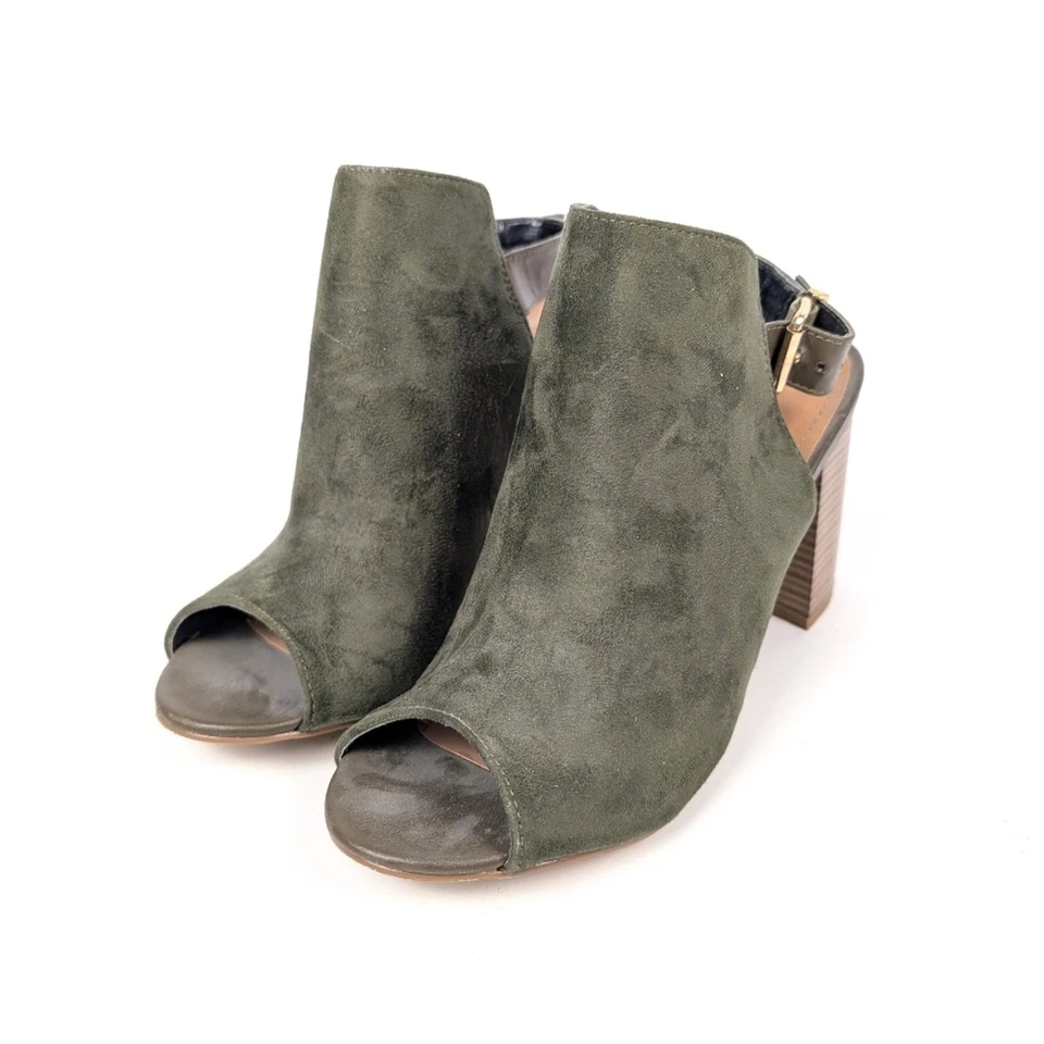 Zapato Republic LA Para Mujer Verde Oliva Gamuza Punta abierta Tacón Abierto Trasero Botín Talla 7 Foto 2 de 4