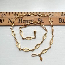 Vintage Sarah Coventry Gold Tone Charm Necklace MCM Mid Mod Rockabilly