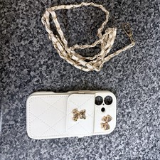 iPhone 16 White Bear Wallet Phone Case No Damage Or Marks On It