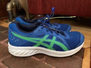 asics no tie shoes