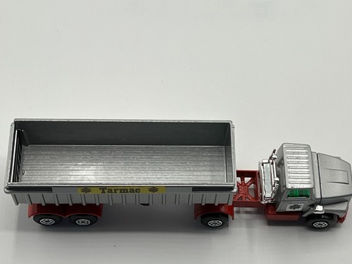 Matchbox Superkings No. K-18 - Tipper Truck - Ford LTS Tractor + Tarmac Trailer - Picture 6 of 13