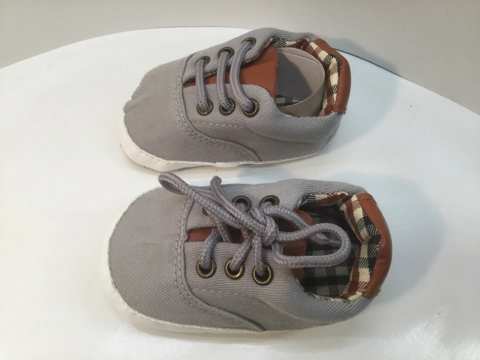 BABY  BOY CANVAS SHOES AUTUMN SEASON ANTI SLIP 0 To 18 Months .New From PUSEKY - Image 4 of 4
