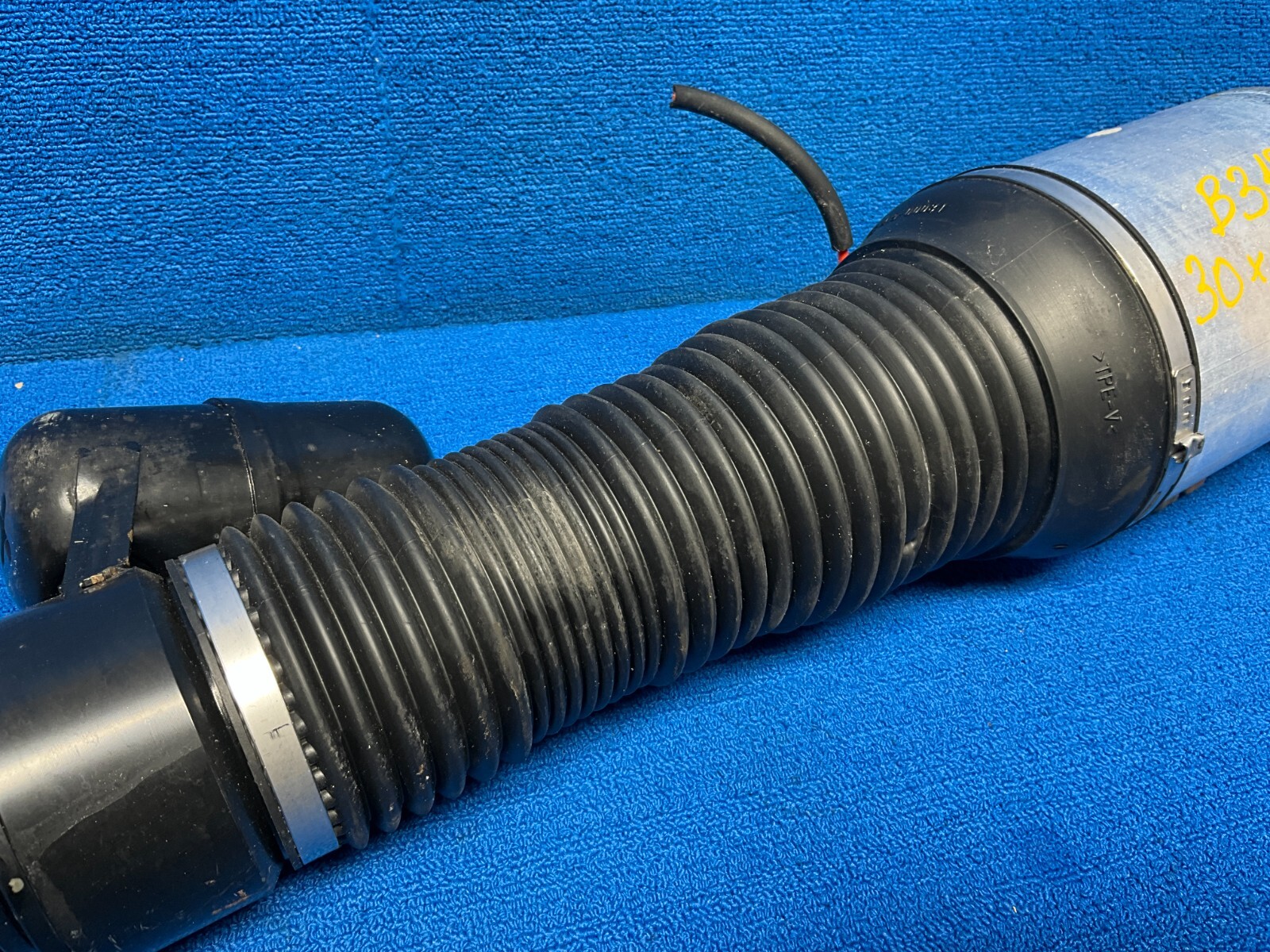 2006-2012 BENTLEY CONTINENTAL AWD FRONT LEFT SIDE AIR SHOCK STRUT ABSORBER OEM