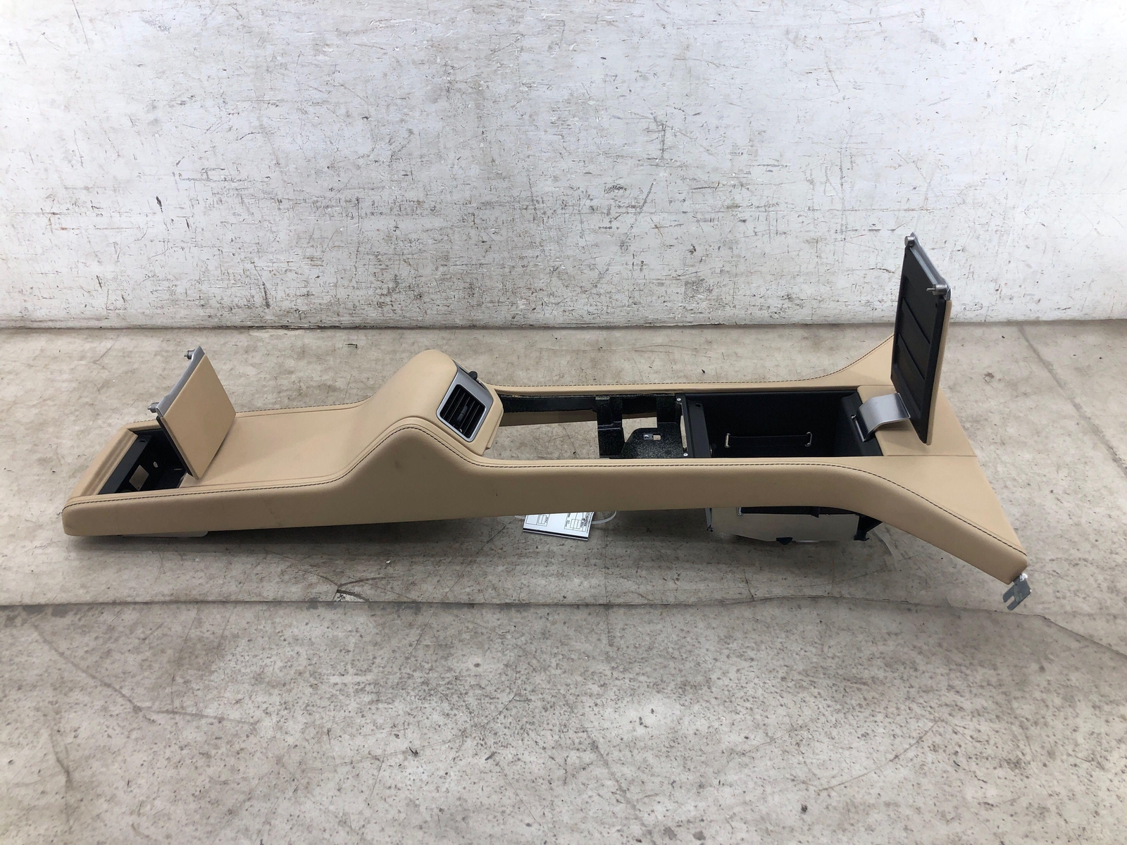 ASTON MARTIN RAPIDE FRONT CENTER CONSOLE COMPARTMENT BEIGE LEATHER OEM