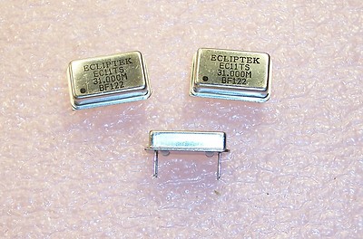 QTY (10) 31MHz FULL SIZE OSCILLATORS HCMOS TTL 5V TRI-STATE EC11TS-31.000M