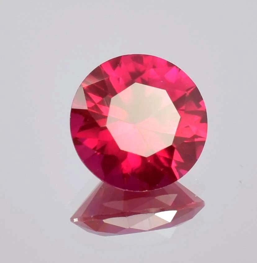 Natural Mozambique Nice Luster Blood Red Ruby Round Loose Cut Gemstone 10x10 MM - Image 2 of 4