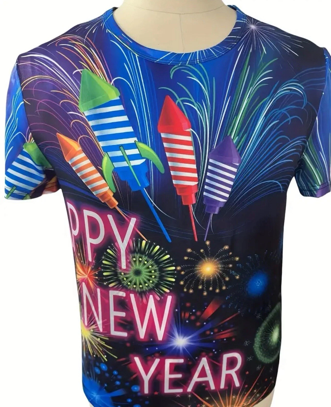 BRANDNEW AND UNWORN ( UNISEX - HAPPY  NEW  YEAR  T-SHIRTS )  COSTUME T-SHIRT - Picture 2 of 3
