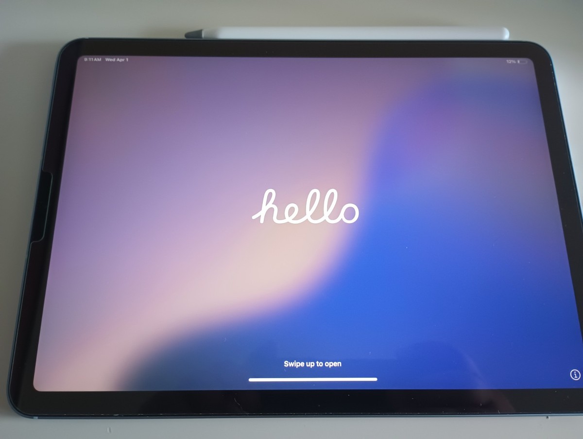 Apple iPad Air 4th Gen Wi-Fi, 10.9in - 64GB|25GB (COMES WITH APPLE