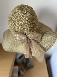 Ladies Foldable Soft Straw Hat With Good Size Brim