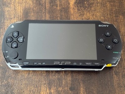 【稼動品】SONY PSP-1000 BLACK Sony PSP 1000 System w/ Charger & 64gb Memory Card Bundle