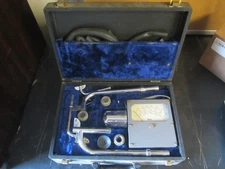 Vintage Alnor Instrument Co FPM Velometer Type 3002 With Carrying Case UNTESTED