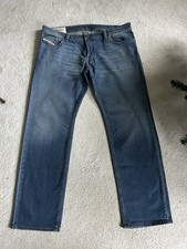 Diesel Larkee 009EI Straight Men  s Jeans W40 L32 D5168 Nice Condition