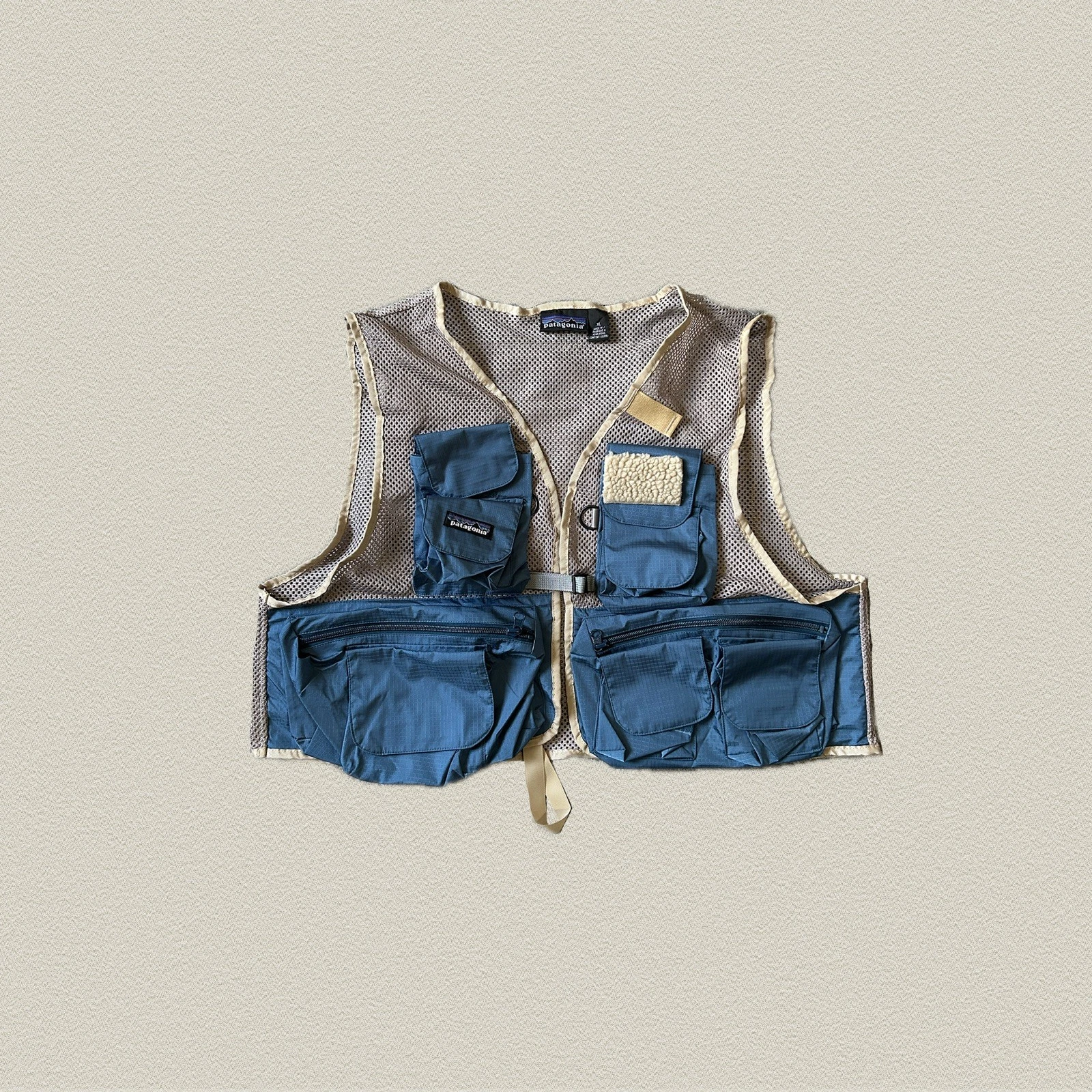 Patagonia VTG 80s Hong Kong Made Meshed Outdoor Fly Fishing Multipocket Vest XL
