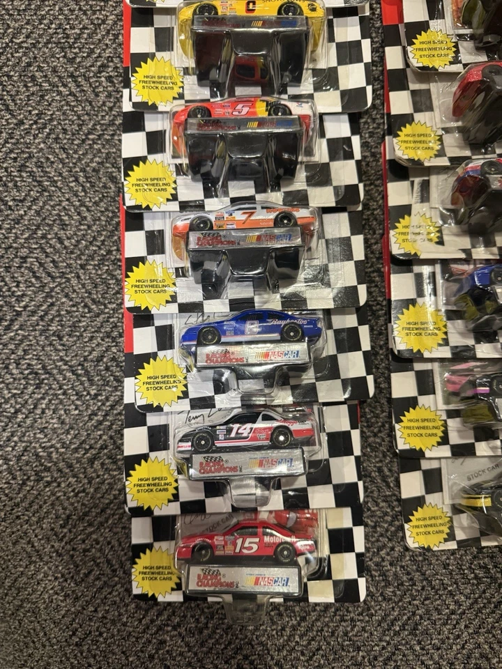 NASCAR Racing Champions 26 Car Lot 1993-1995: Rusty Wallace, Mark Martin,Labonte - Image 3 of 4