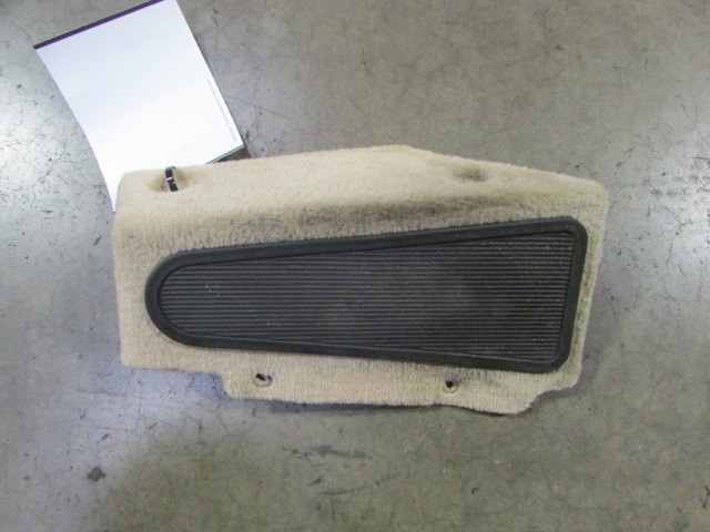 Maserati Quattroporte, LH, Left Side Foot Rest Panel, Beige, Used, P/N 981305885