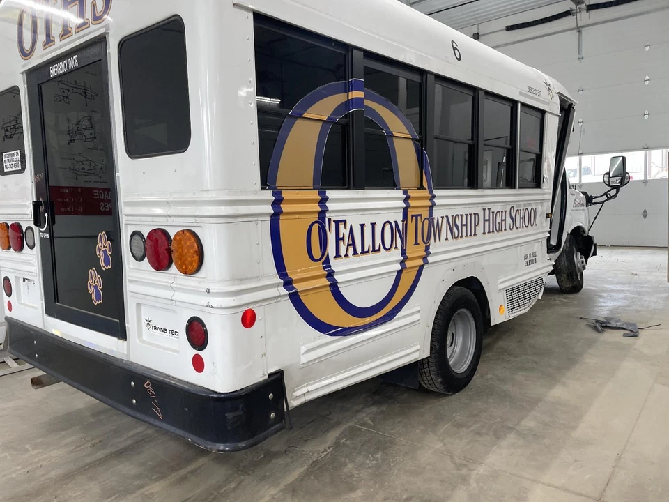 Used Fuse Box Engine fits: 2019 Chevrolet Express 3500 van ID 84184428 Grade A - Image 3 of 4