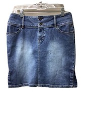 Junior Girls Tommy Jeans Jean Skirt/Side Slits, 4 Pockets. Size 9