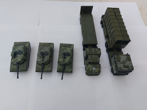 Soma 1998 Mighty Wheels Toy Military Tanks x3 With Tank Transporter and Launcher - Picture 5 of 8