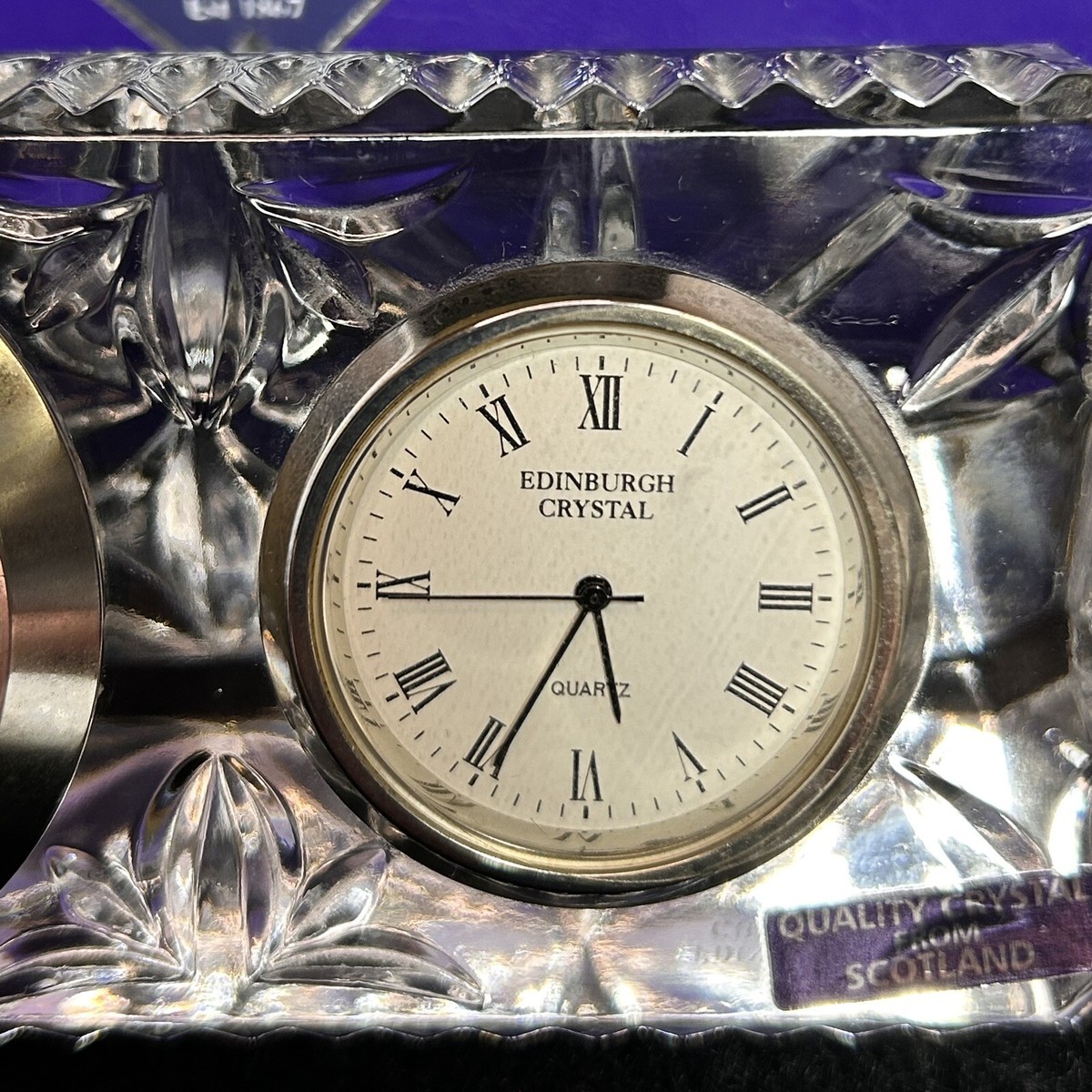 Vintage Edinburgh Crystal Glass Desk Clock+ £5 Millennium Coin 