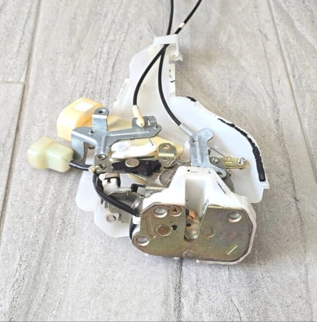 GARANTIA VITALÍCIA 1999 a 2003 Lexus RX300 OEM - Atuador de trava de porta traseira direita - Imagem 4 de 4