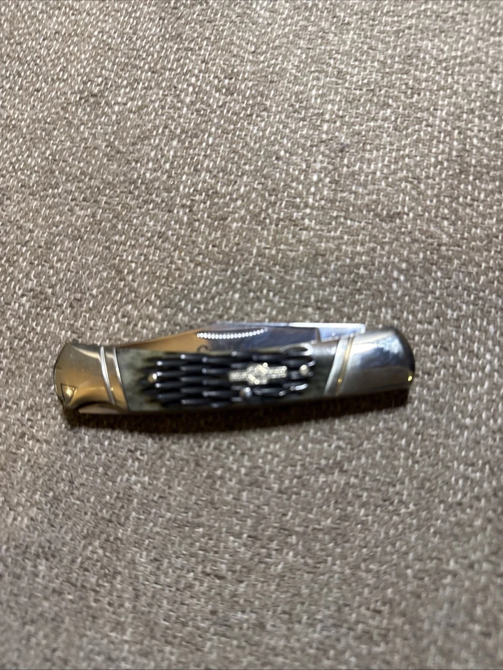 Faca de bolso Rough Rider The Coal Miner preta osso irregular lockback 3 3/4" RR761 - Imagem 3 de 3