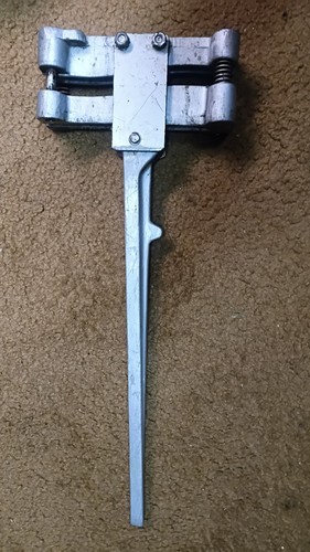 Greenlee 1810 Little Kicker 1/2" Conduit Offset Bender