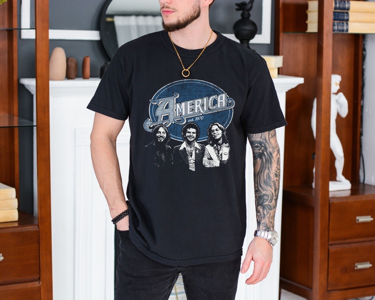 America Est. 1970 T-Shirt Rock Band on Vintage Black Comfort America Est. 1970 T-Shirt Rock Band on Vintage Black Comfort