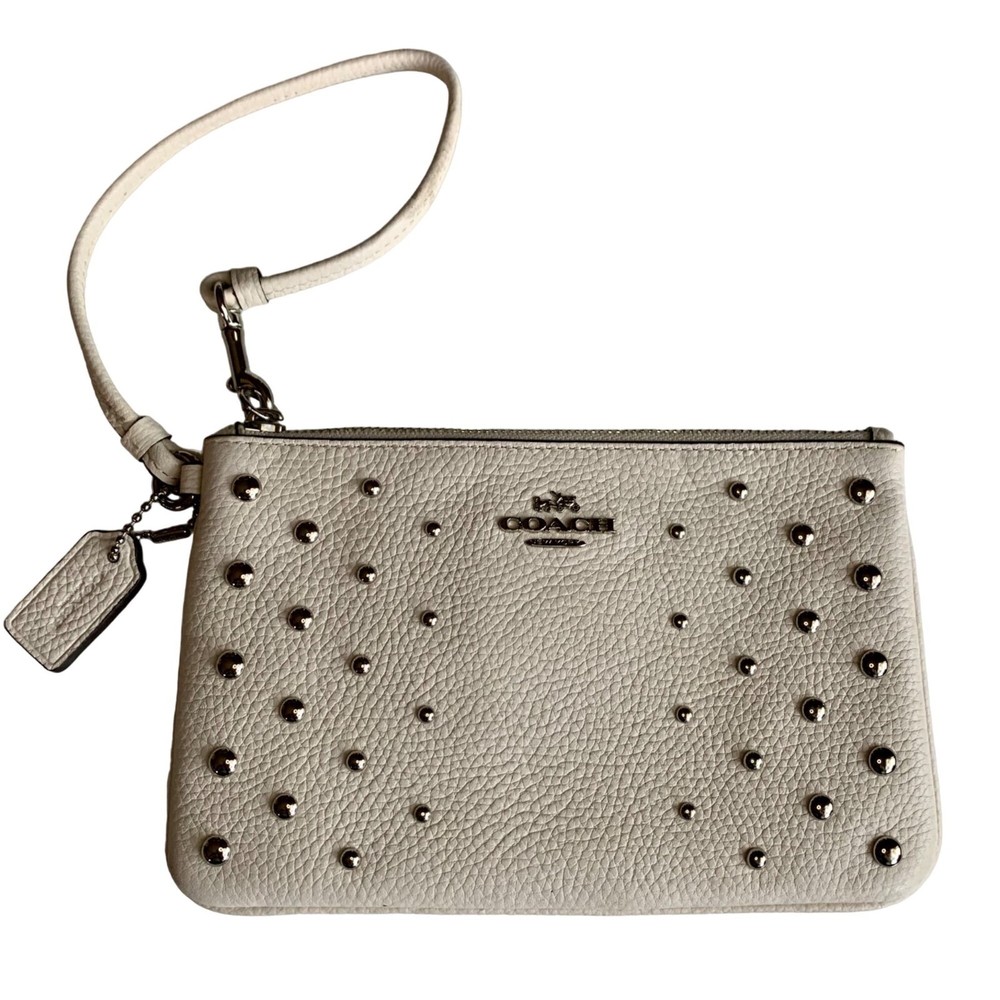 COACH Chalk Pebbled Leather Small Wristlet Rivets Purse