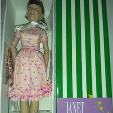 Tonner Effanbee Janet Lennon Debut 15” Dressed Doll