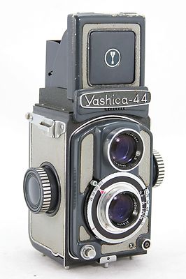 Yashica 44 Baby Grey, twin lens, waist level, 4x4 camera, lens