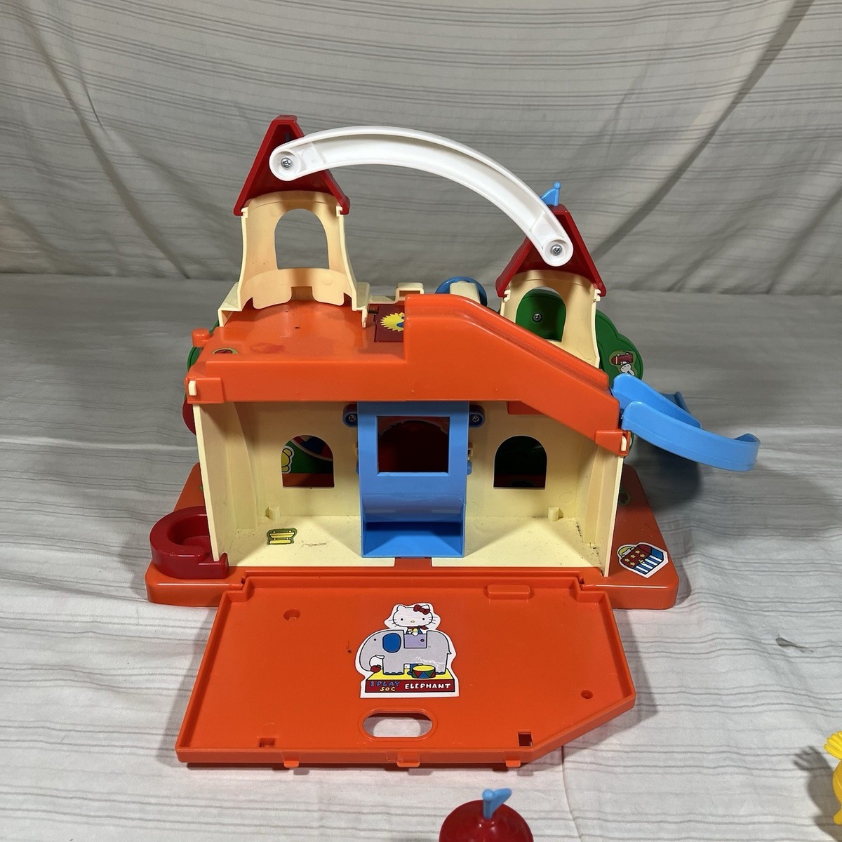 VINTAGE 1976 HELLO KITTY PLAY SET TOY PLAYLAND RARE SANRIO 2