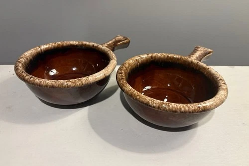 Vintage Hull Oven Proof USA Set of 2 Brown Drip Soup Bowls w/ Handles