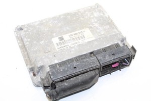 VOLKSWAGEN POLO 9N Motorsteuergerät 03E906033P 2003