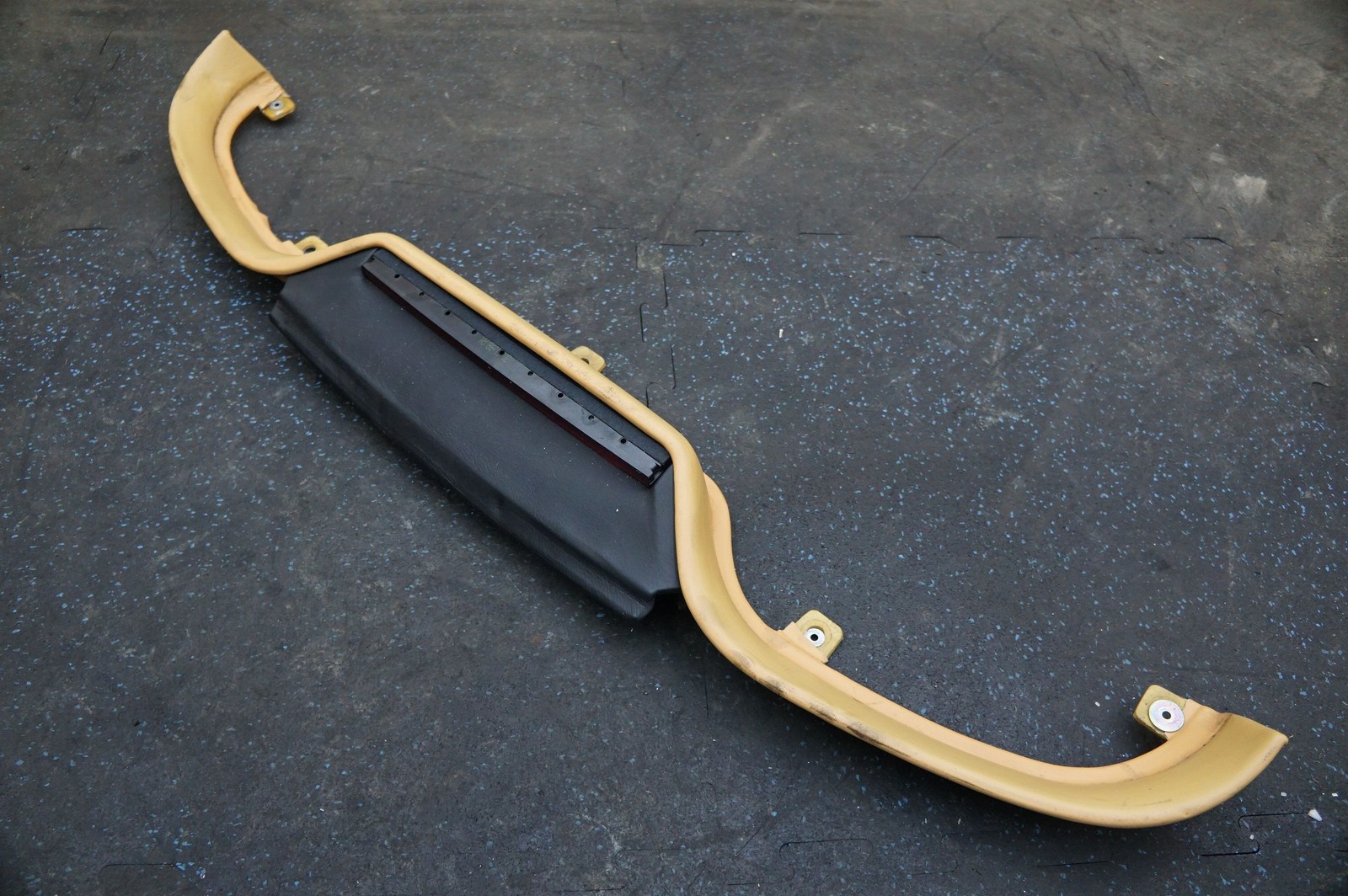 Rear 3rd Brake Light Trim Beige 655549 655551 OEM Ferrari 456 M GT GTA 1998-03