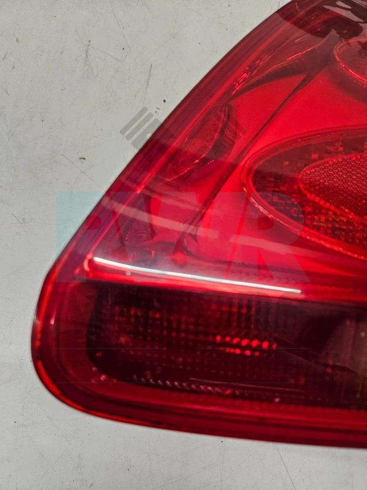 Luz trasera derecha lado conductor BENTLEY Continental GT 3W8945096 Foto 3 de 4
